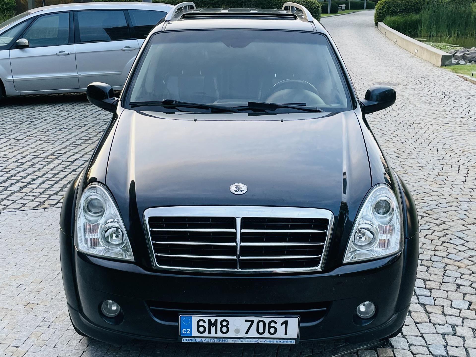SsangYong Rexton, 2.7XDi 4x4 AUT VÝHŘEV KAMERA - fotka 6