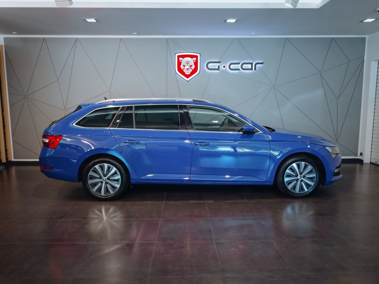 Škoda Superb, 2.0 TDI 147kW Style DSG - fotka 3