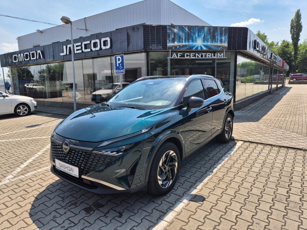 Nissan Qashqai, 1.3T mHEV MT,2WD, SKLADEM