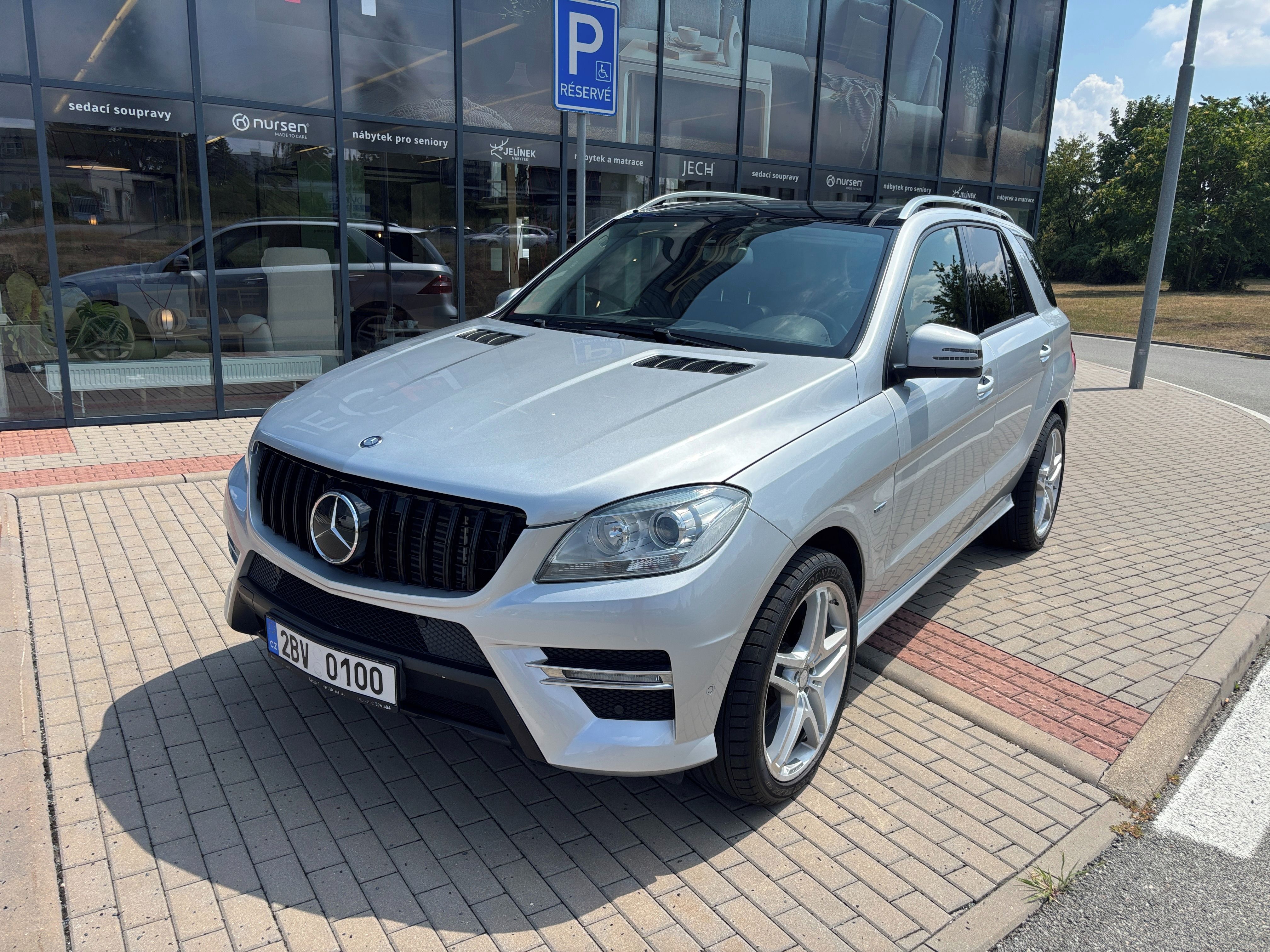 Mercedes-Benz ML, 350 CDi 190kW odp DPH - fotka 3