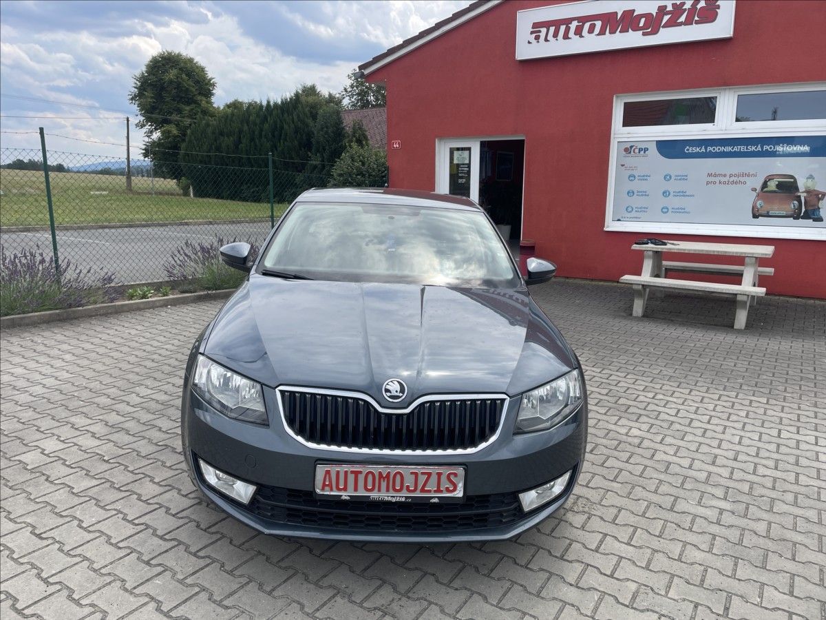 Škoda Octavia, 1,2 TSI 77 kW ČR KLIMA OK TZ N - fotka 2