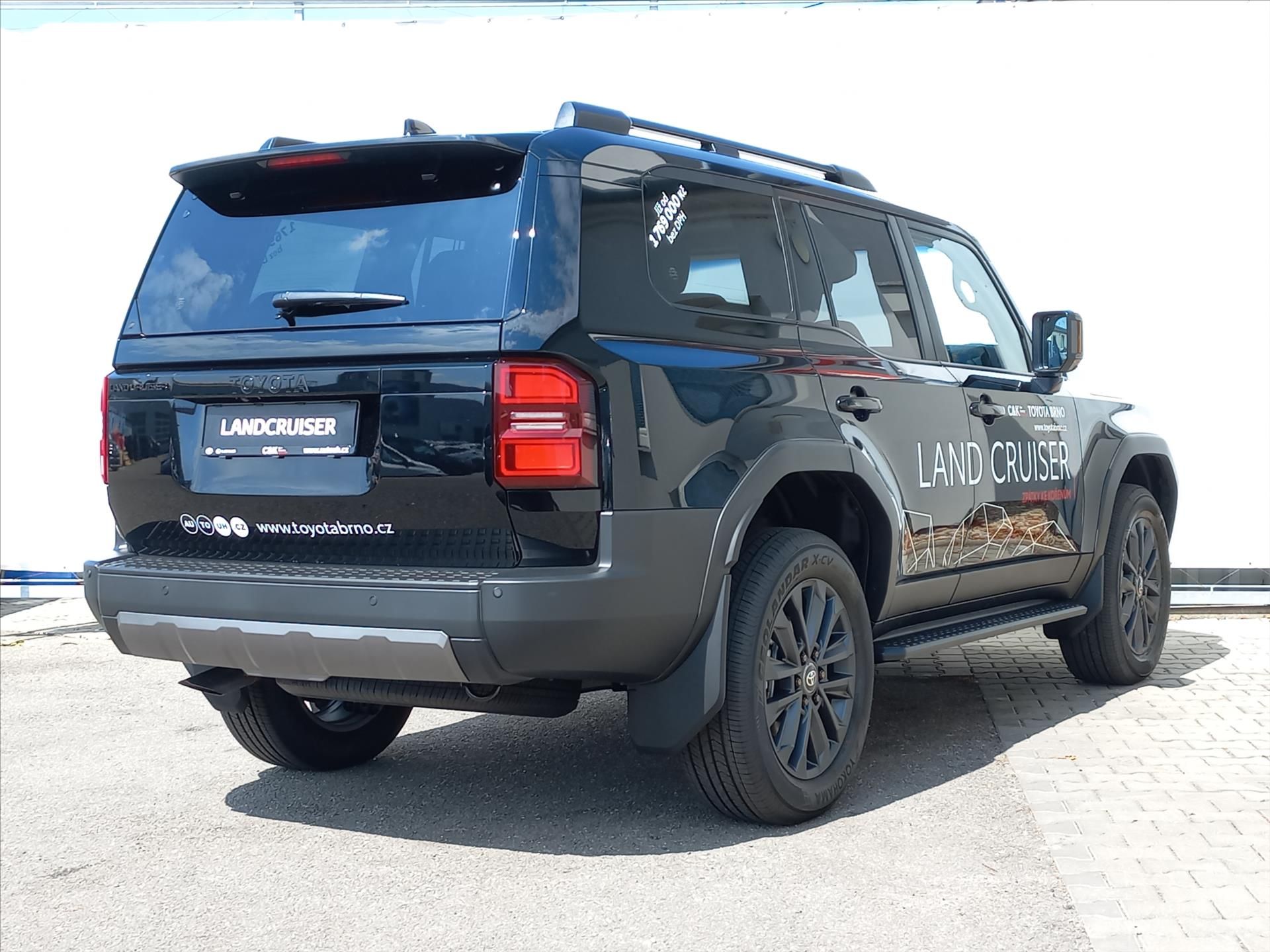 Toyota Land Cruiser, 2,8 Diesel 48V MHEV AWD  Execu - fotka 4