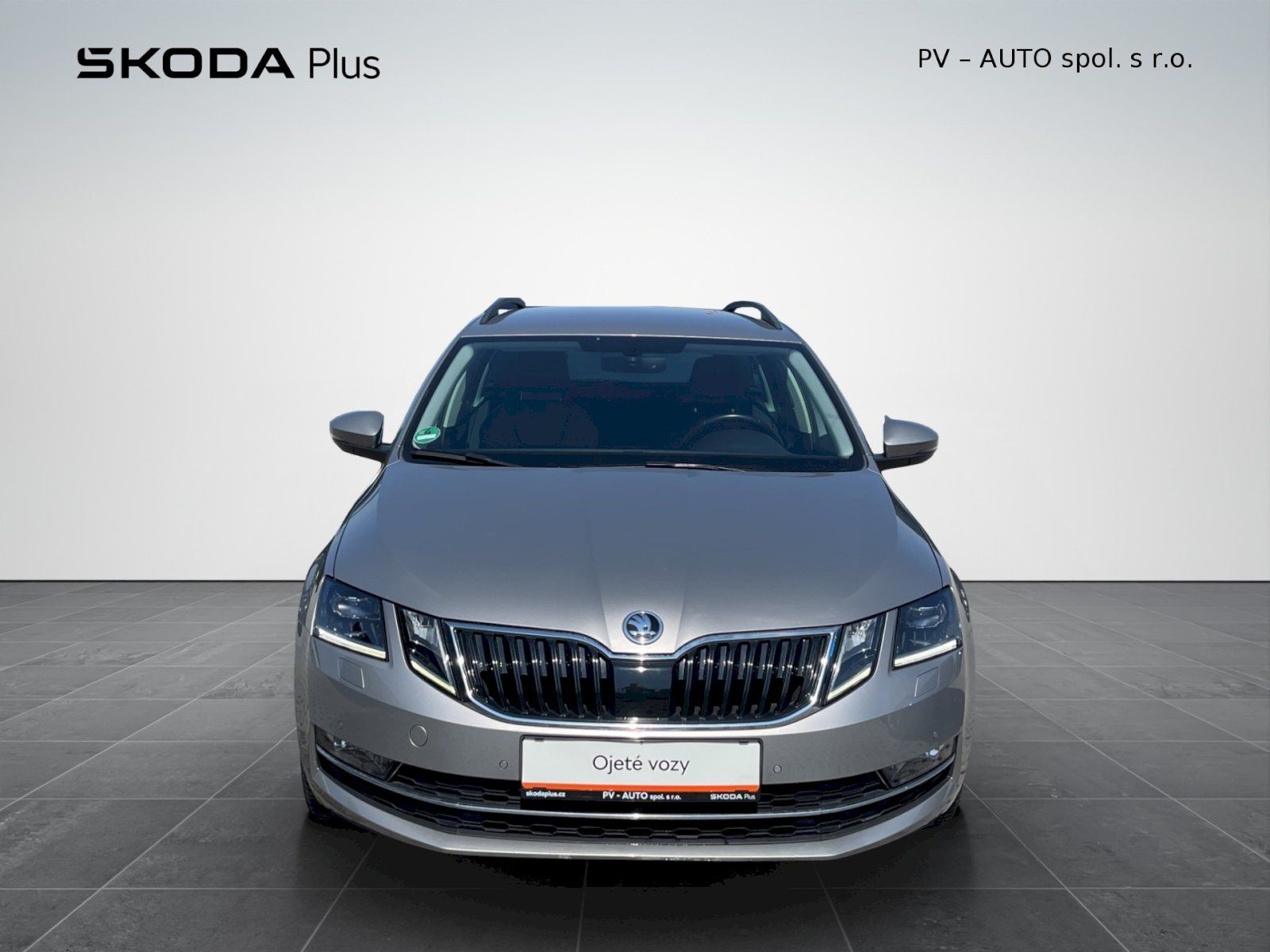 Škoda Octavia, 1.4 TSI 110kW DSG Style Plus c - fotka 4