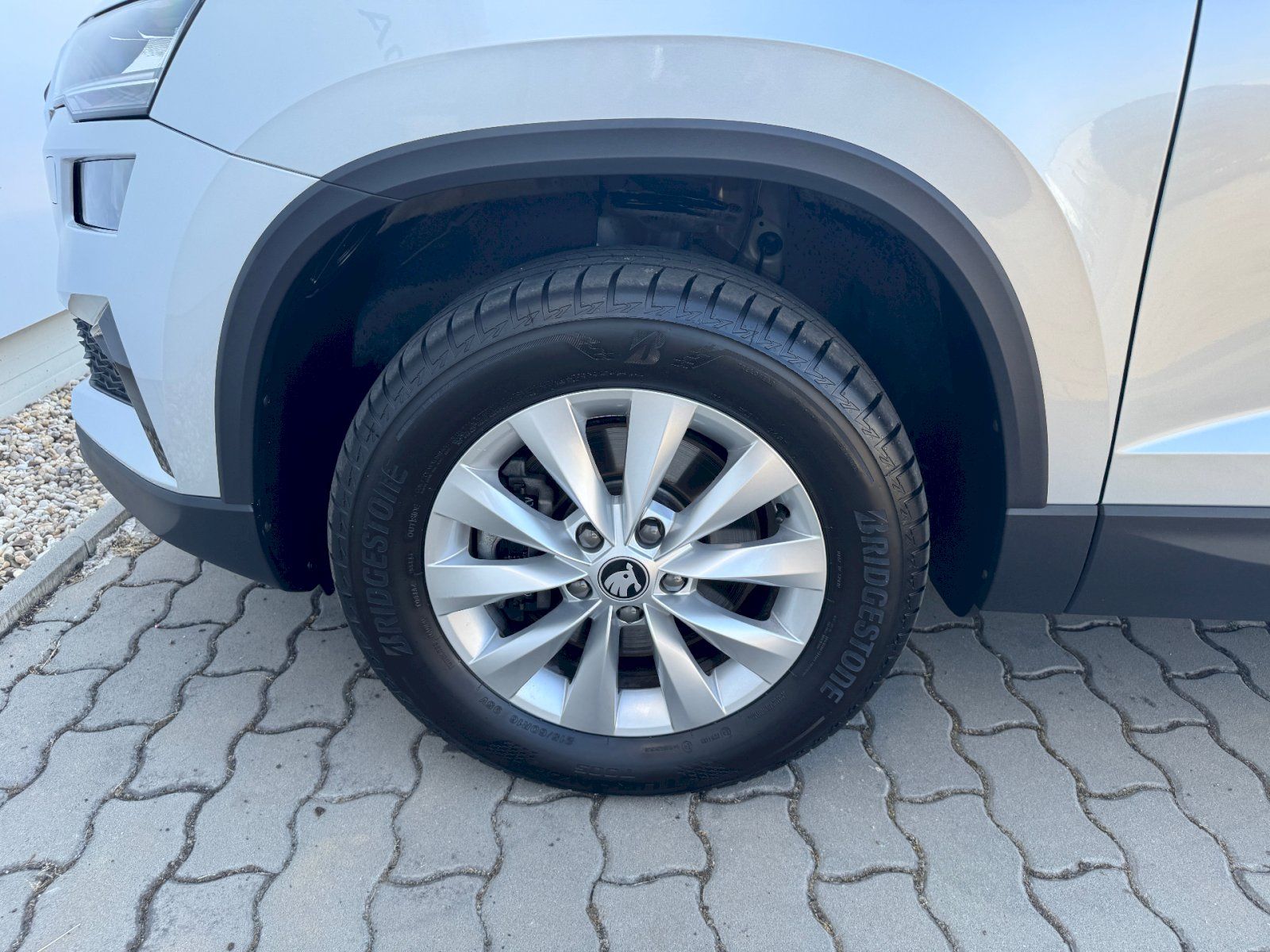 Škoda Karoq, KAROQ SELECTION TSI 110/1.5 A7 - fotka 6