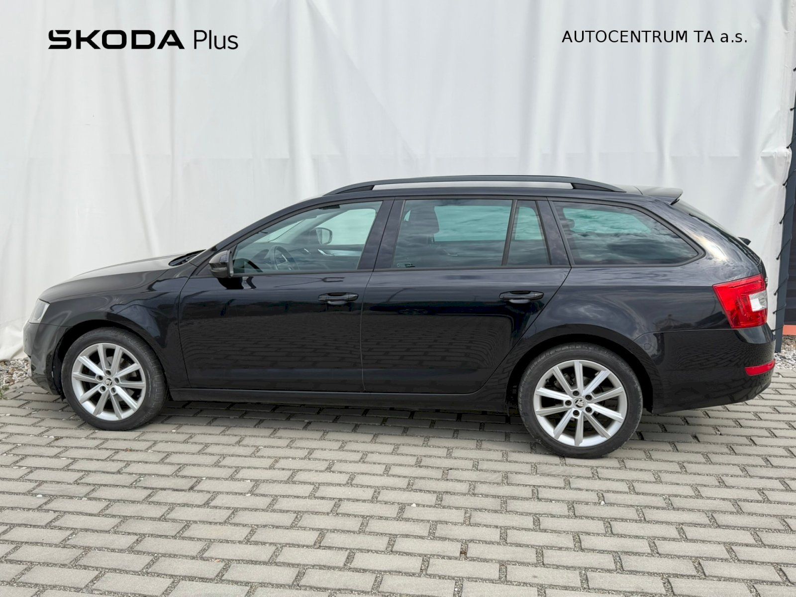 Škoda Octavia, Style 1.6 TDI 81kW DSG tažné - fotka 3