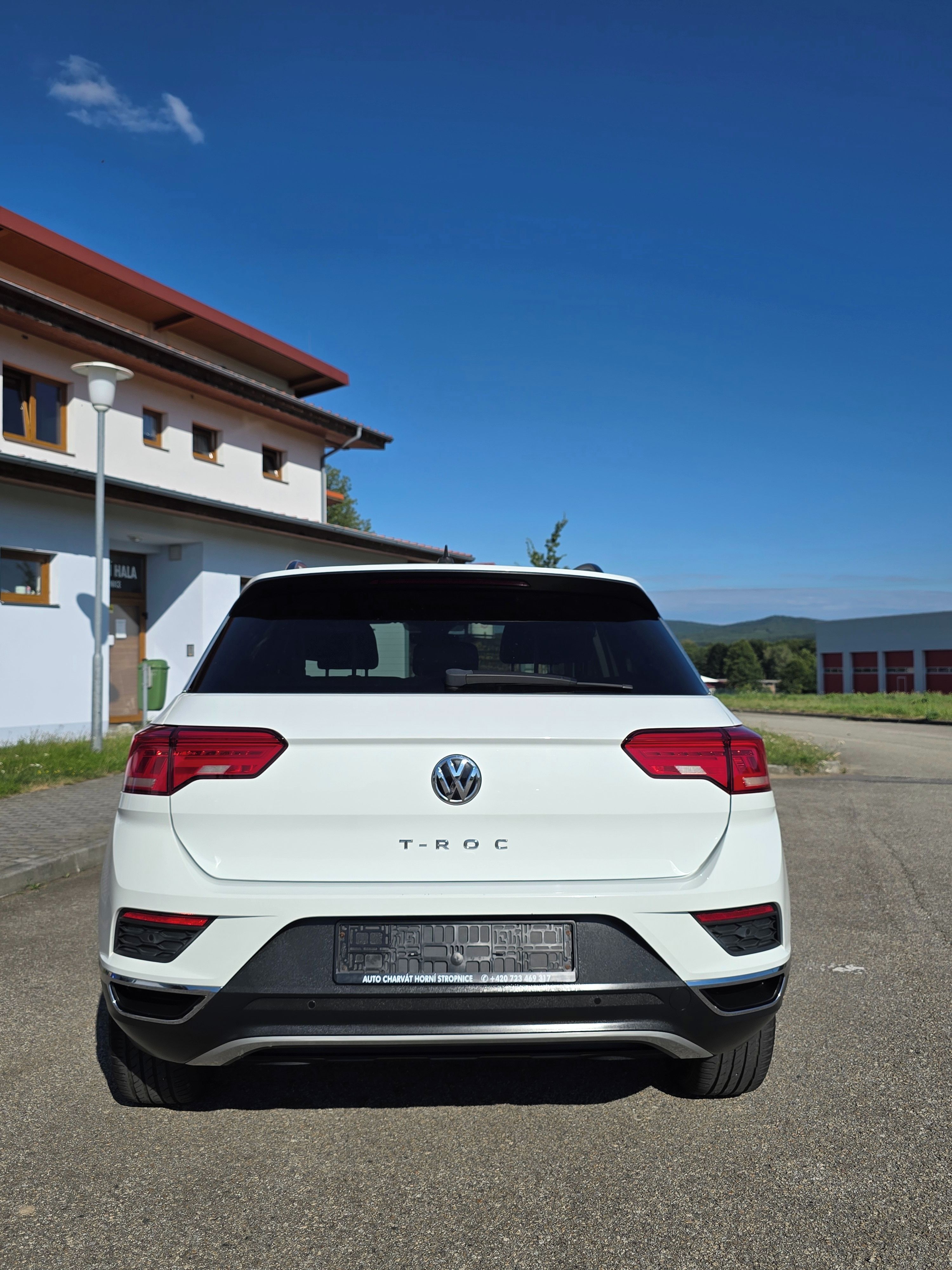 Volkswagen T-Roc, 1.0 TSI Desing 85 kW - fotka 6
