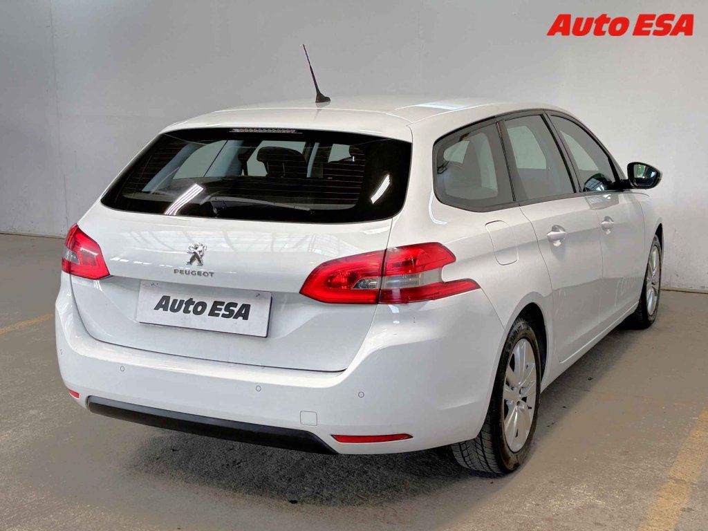 Peugeot 308, 1.5 HDi - fotka 4
