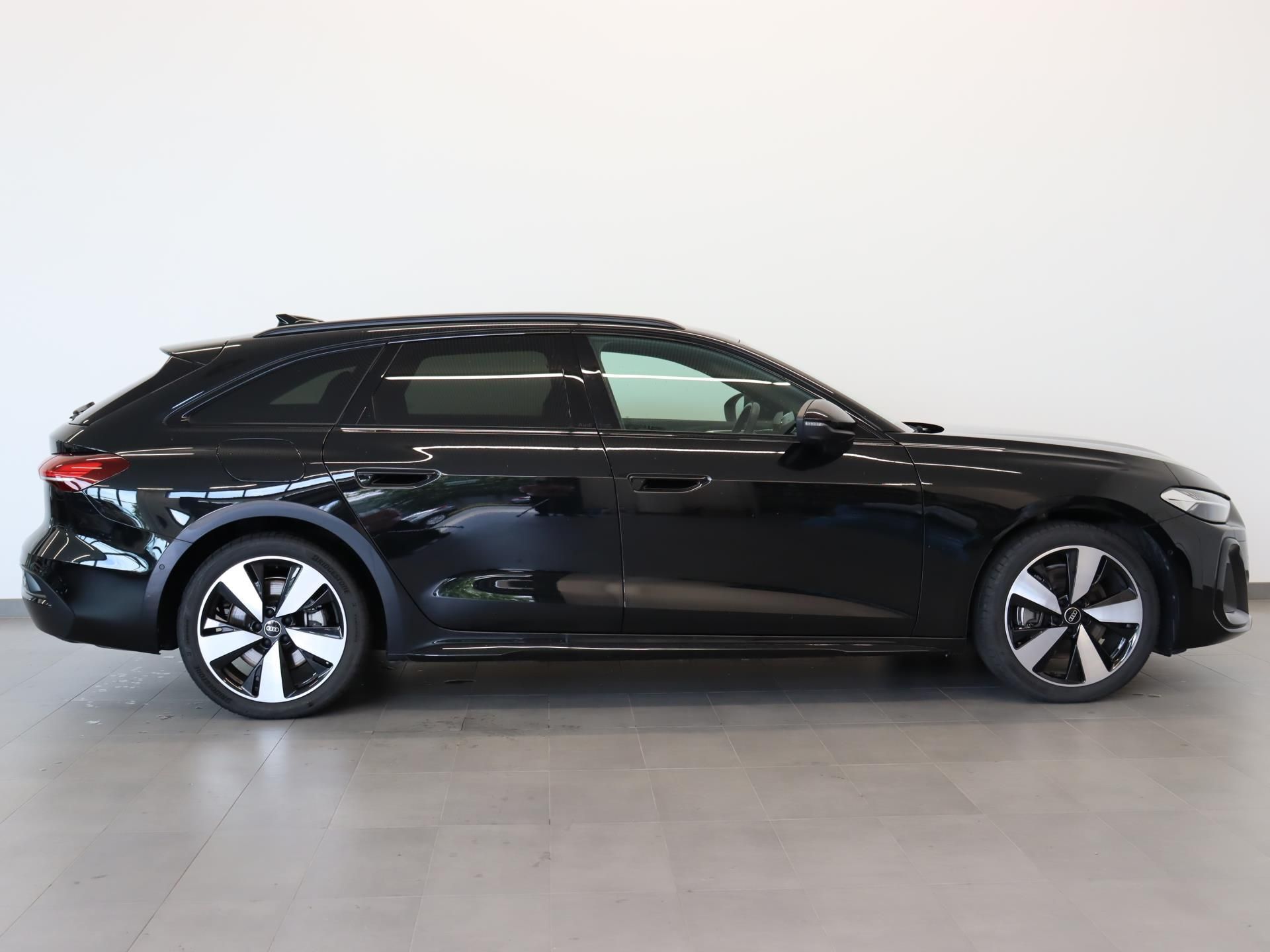 Audi A5, Avant TDI quattro Stronic - fotka 4