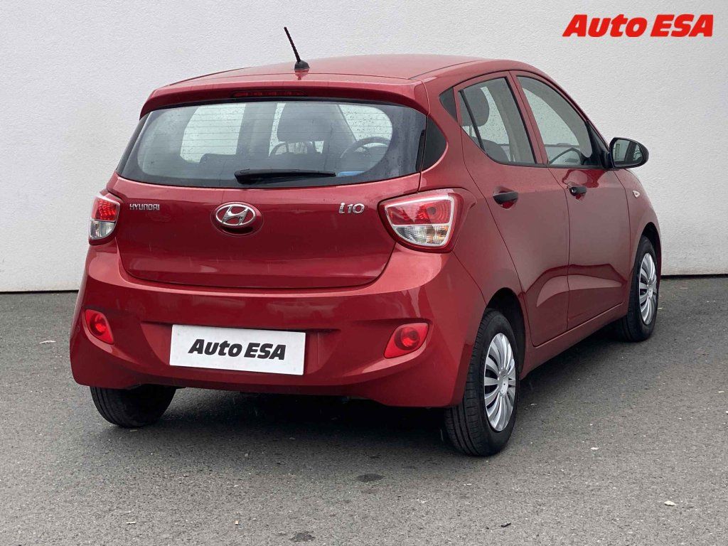 Hyundai i10, 1.0i,1.maj,ČR - fotka 4
