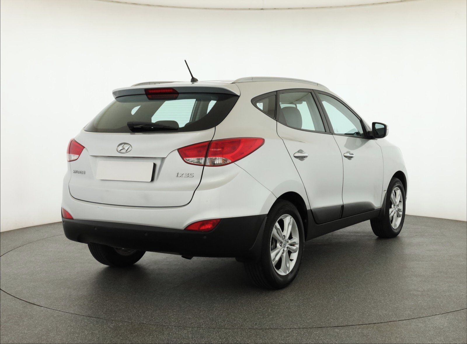 Hyundai ix35, 1.6 GDI, Serv.kniha - fotka 5