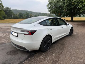 FSD, RWD, tažné zařízení