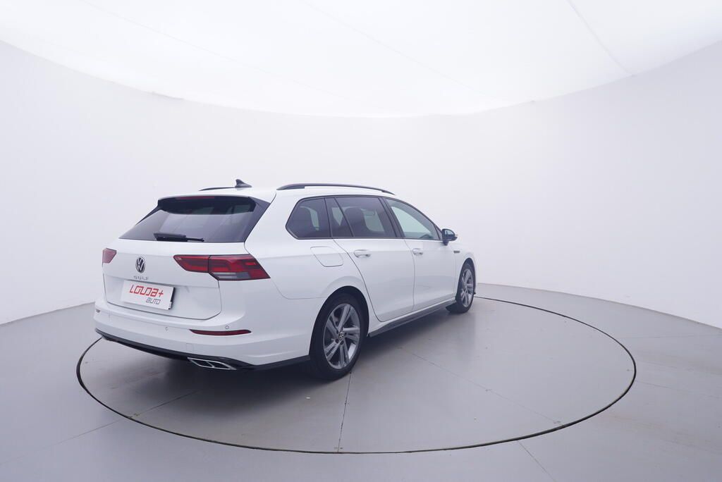 Volkswagen Golf Variant, R-Line 1.5 TSI 110 kW - fotka 5