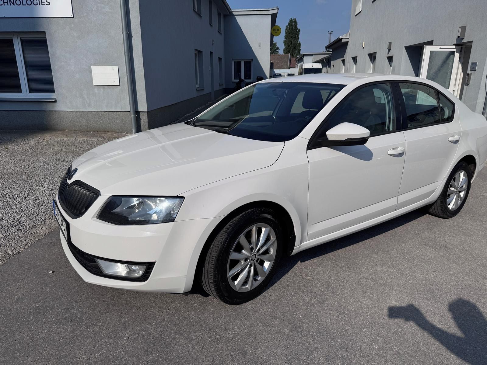 Škoda Octavia, 1,6 TDI, 84 kW, manuál, klima