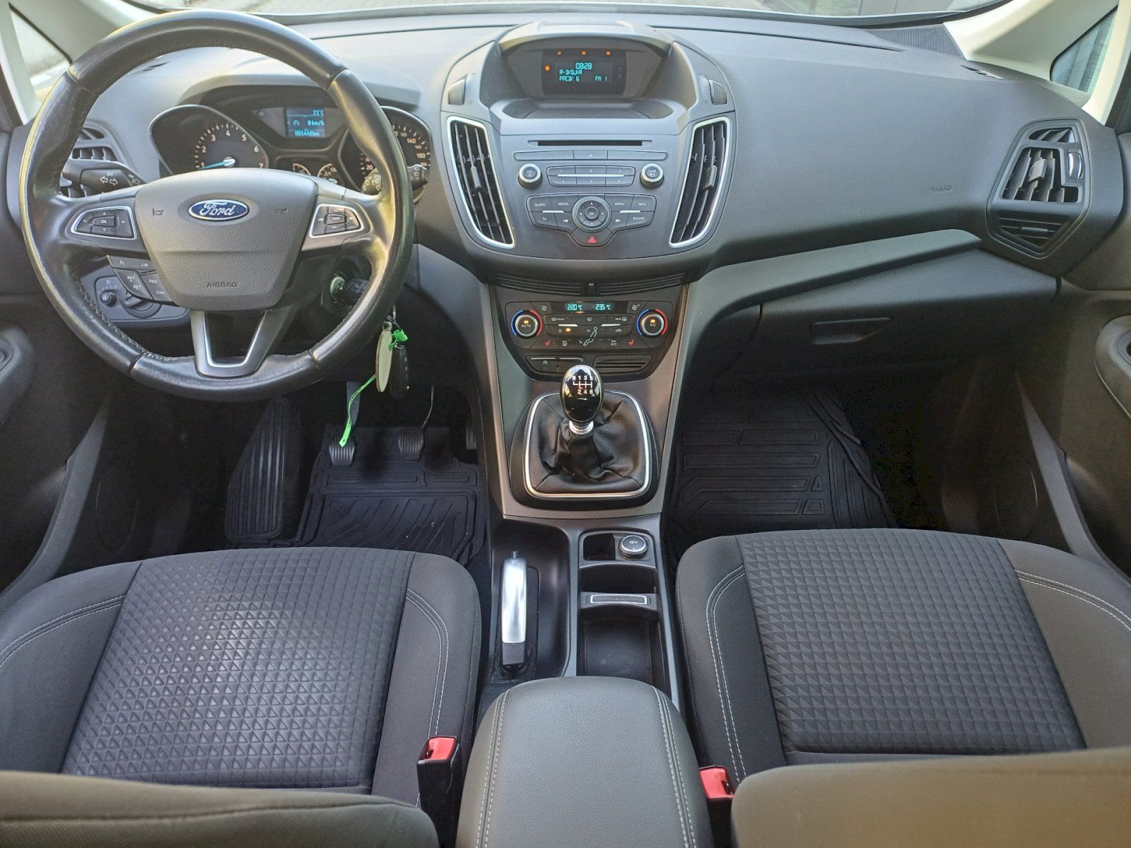 Ford C-MAX, GRAND 1.0 Ecoboos 92kW - 7 mís - fotka 5
