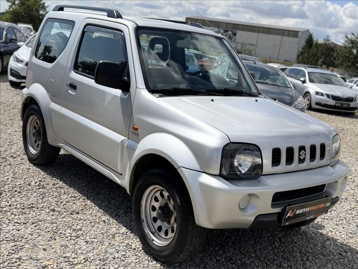 Suzuki Jimny, 1,3 VVT 4X4 TAŽNÉ +SADA KOL - fotka 3