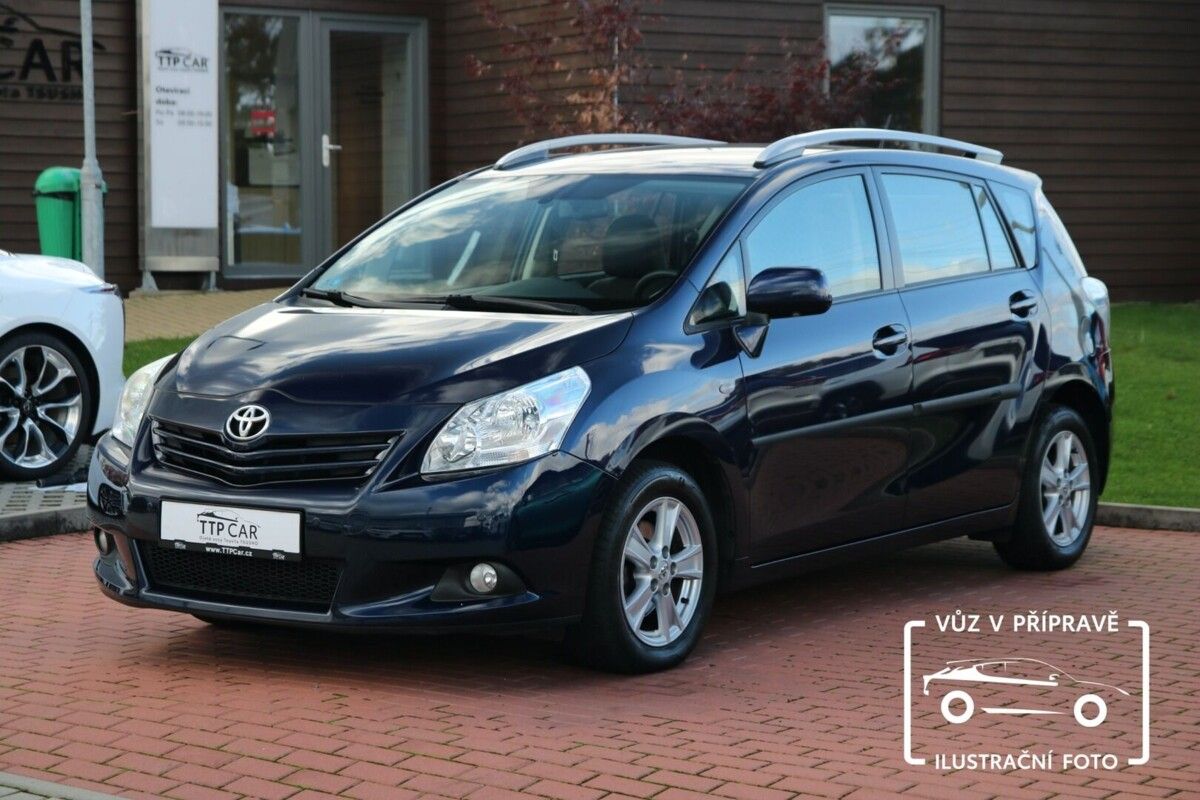 Toyota Verso, 1,8VVTi 108kW M/T, Luna
