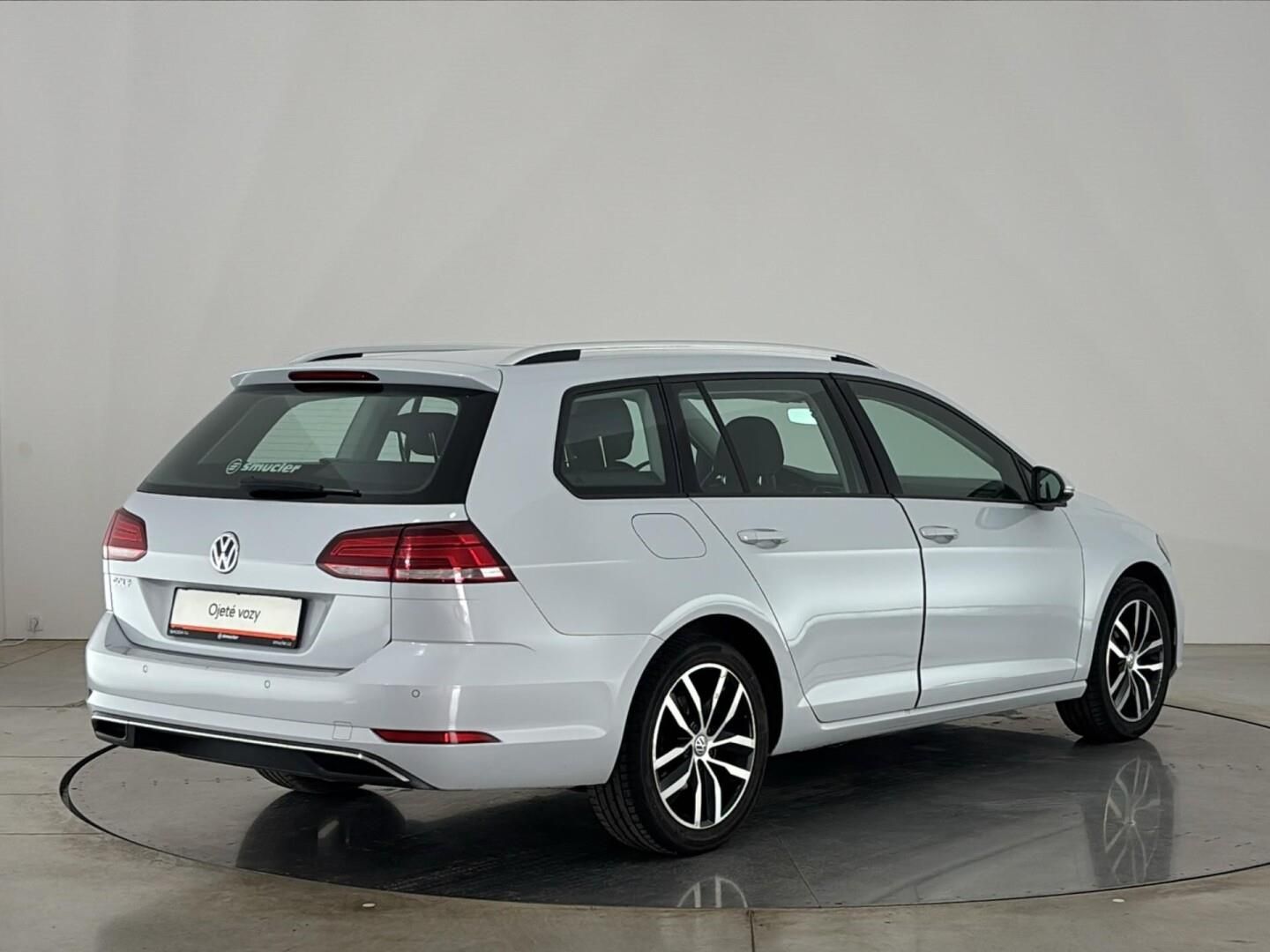 Volkswagen Golf, 1.4 TSI / 92 kW Maraton Editio - fotka 2