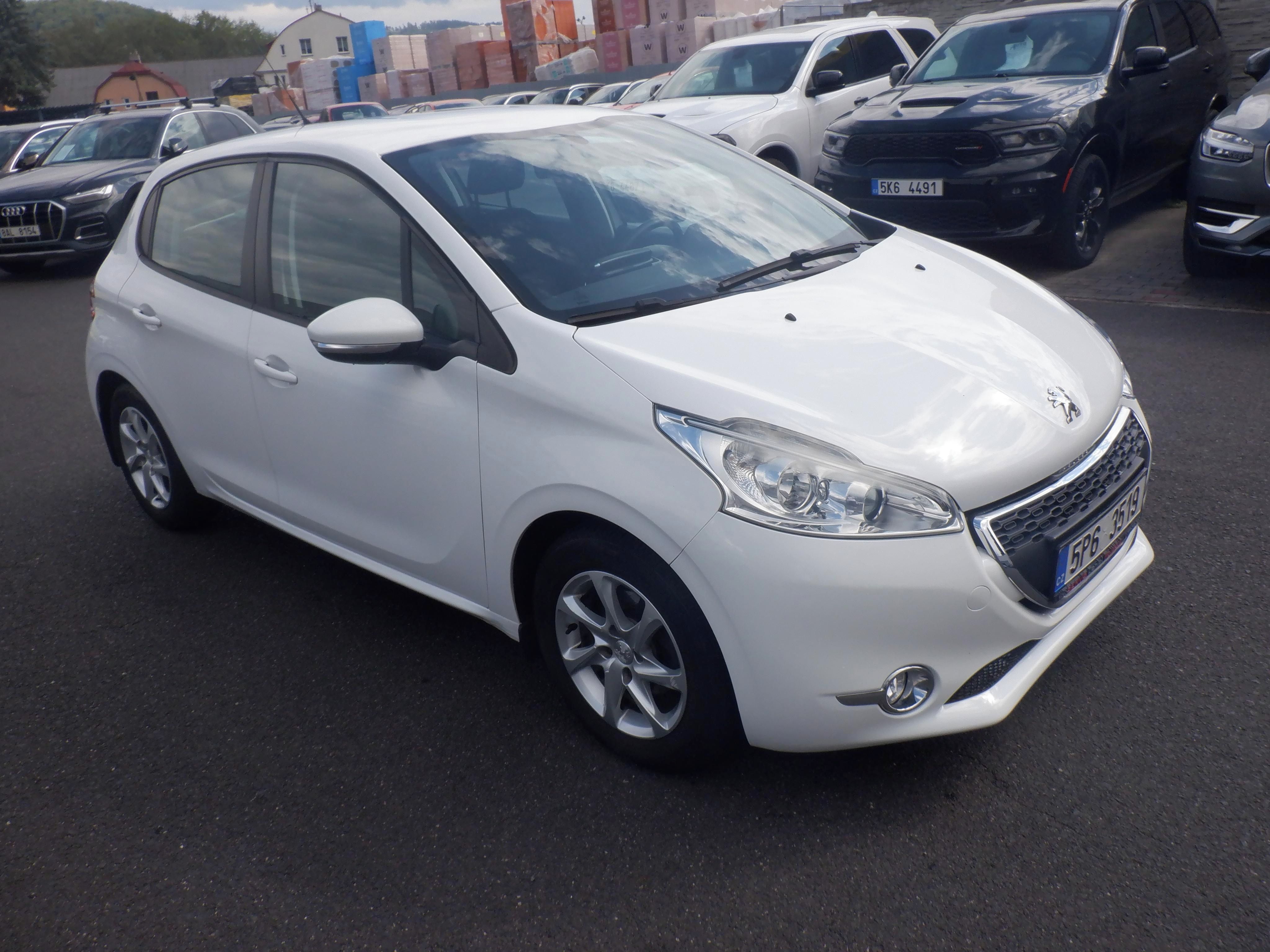 Peugeot 208, 1.0 VTi 50kW,ČR - fotka 3