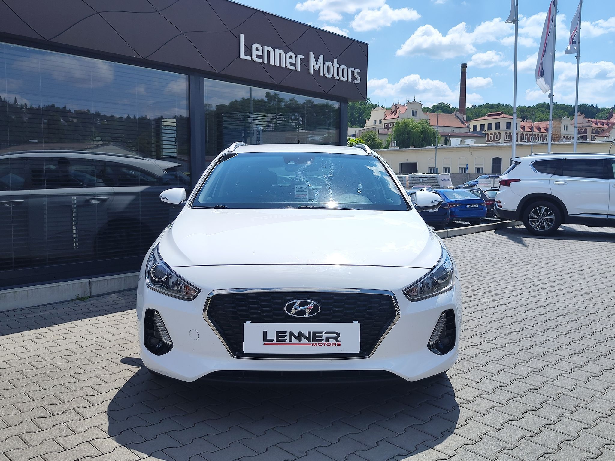 Hyundai i30, 1.0 T-GDI/88kW Trikolor komfor - fotka 2