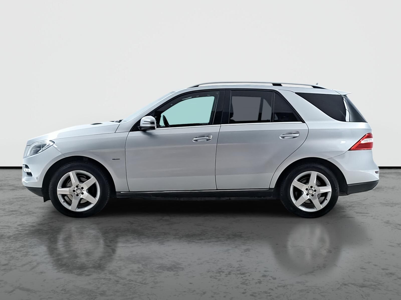 Mercedes-Benz Třídy M, ML 350 BlueTEC, 4X4, Automat - fotka 3
