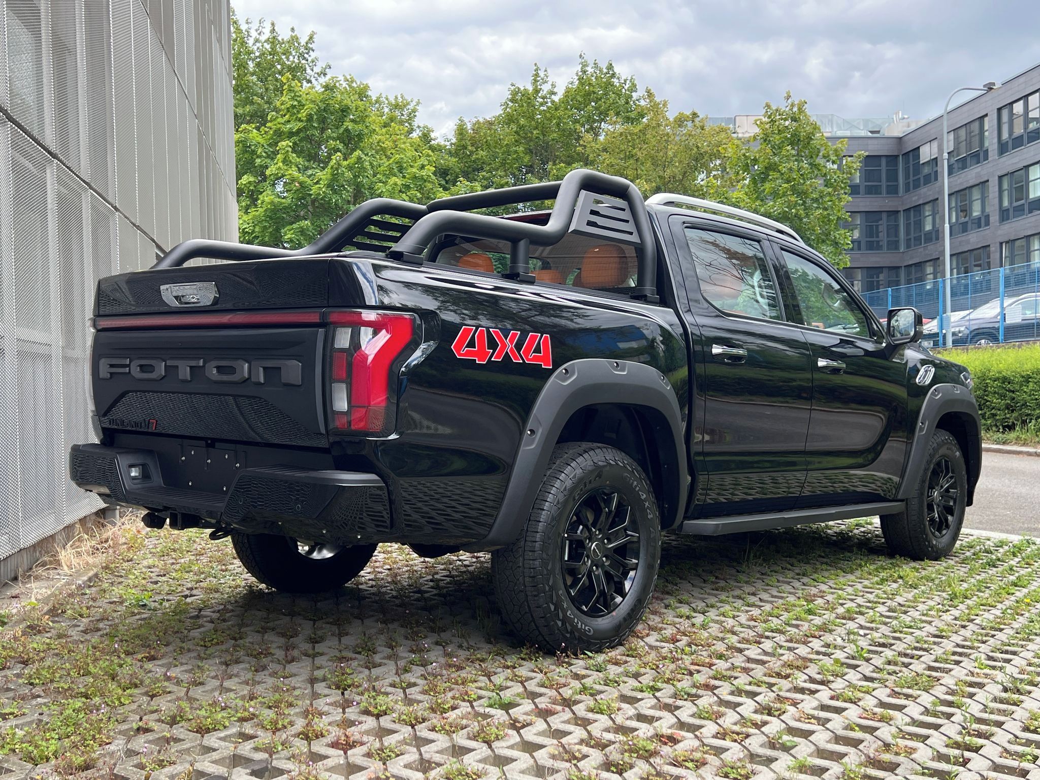 FOTON Tunland V7, 2.0 175k LUXURY SKLADEM - fotka 4