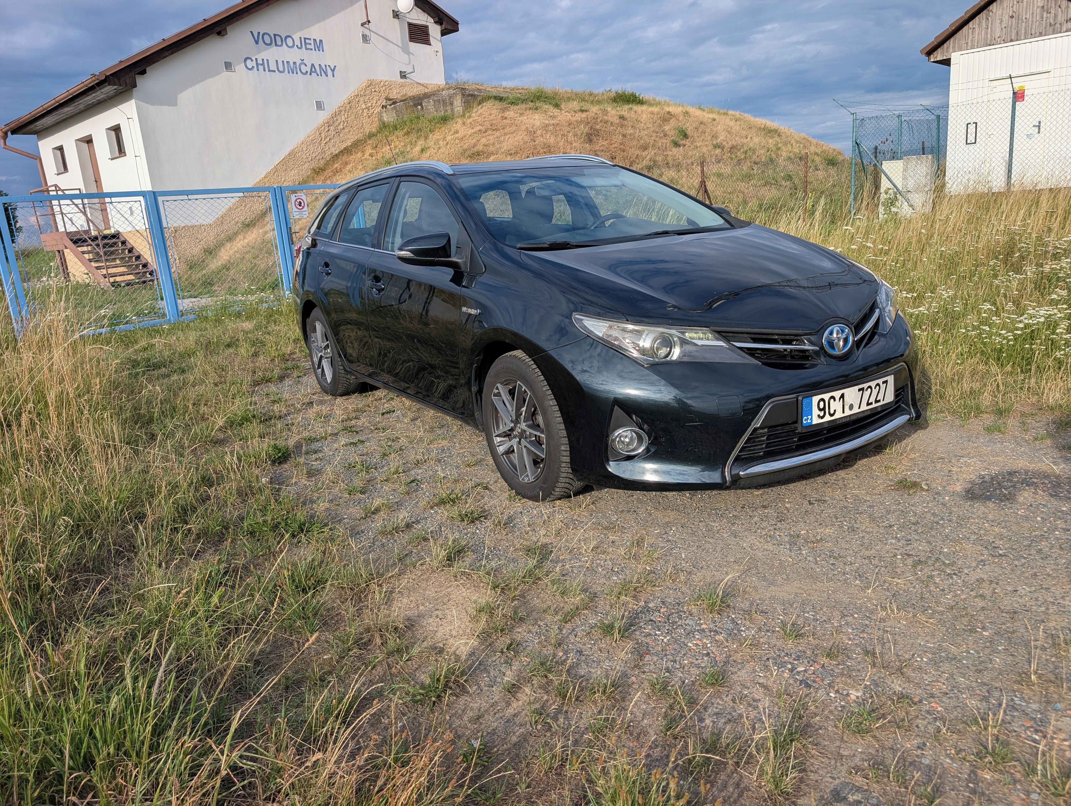 Toyota Auris, Toyota Auris TS HYBRID - fotka 3