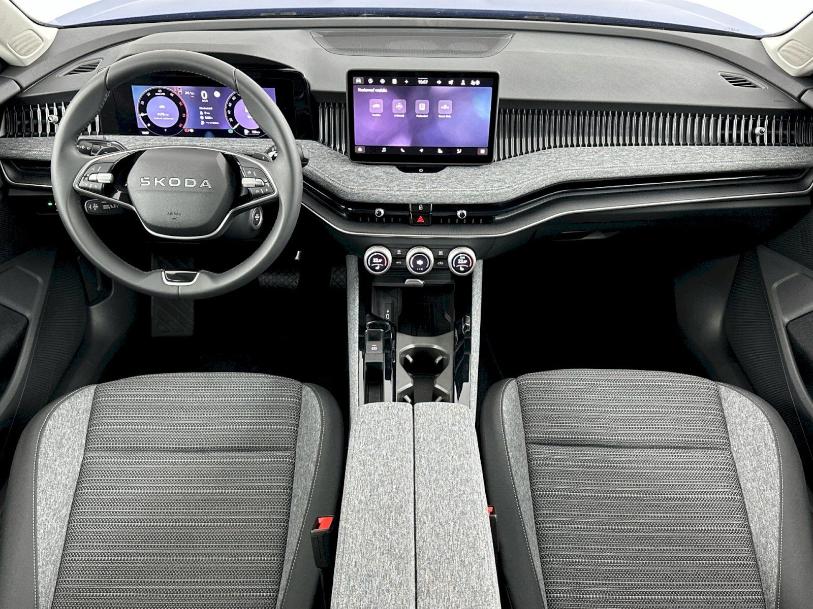 Škoda Superb, Combi DSG 2.0TDI 142kW 4x4 Sel - fotka 5
