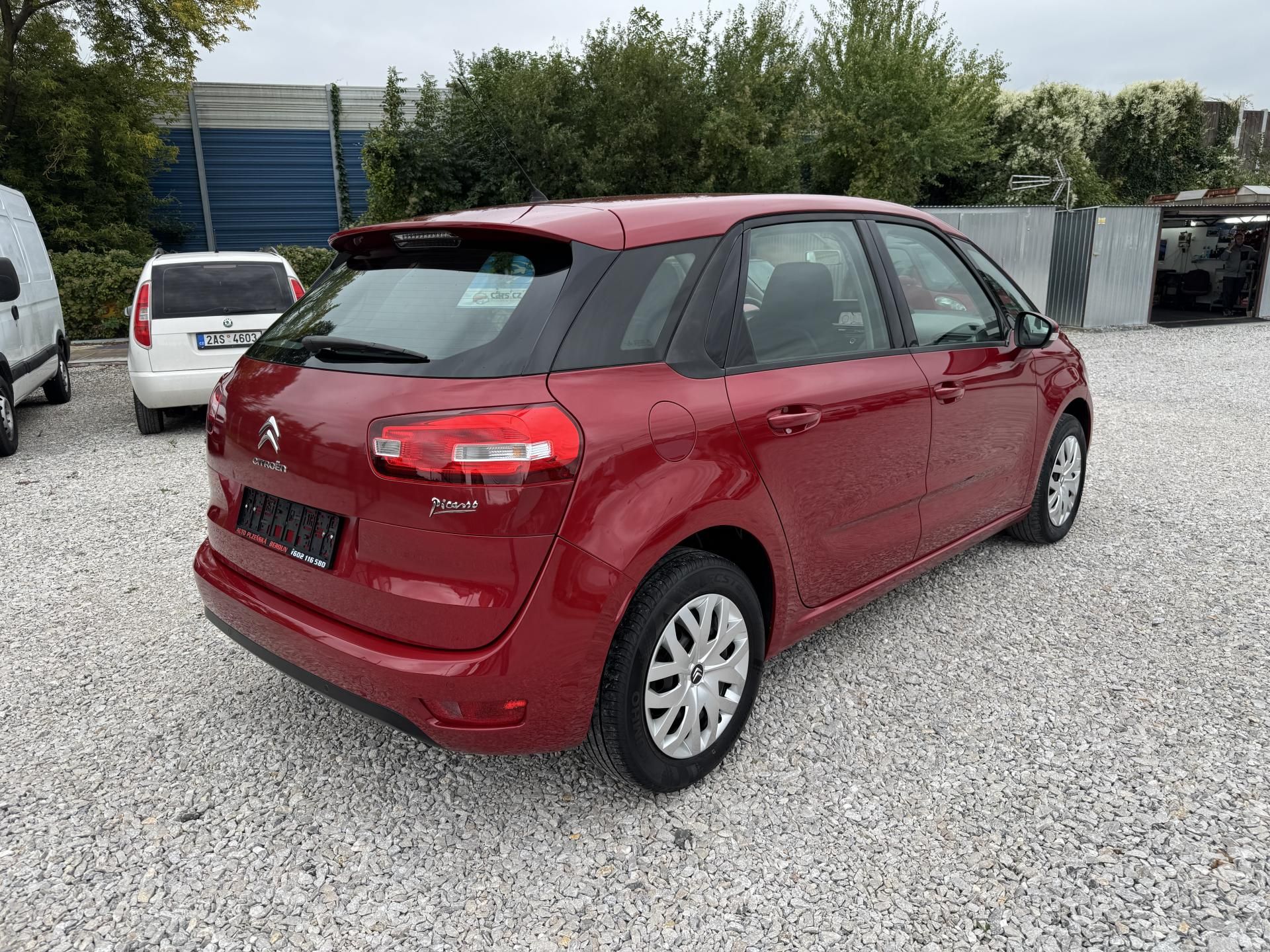 Citroën C4 Picasso, 1.6VTi.88KW,SERVISKA,2SADY KOL - fotka 5