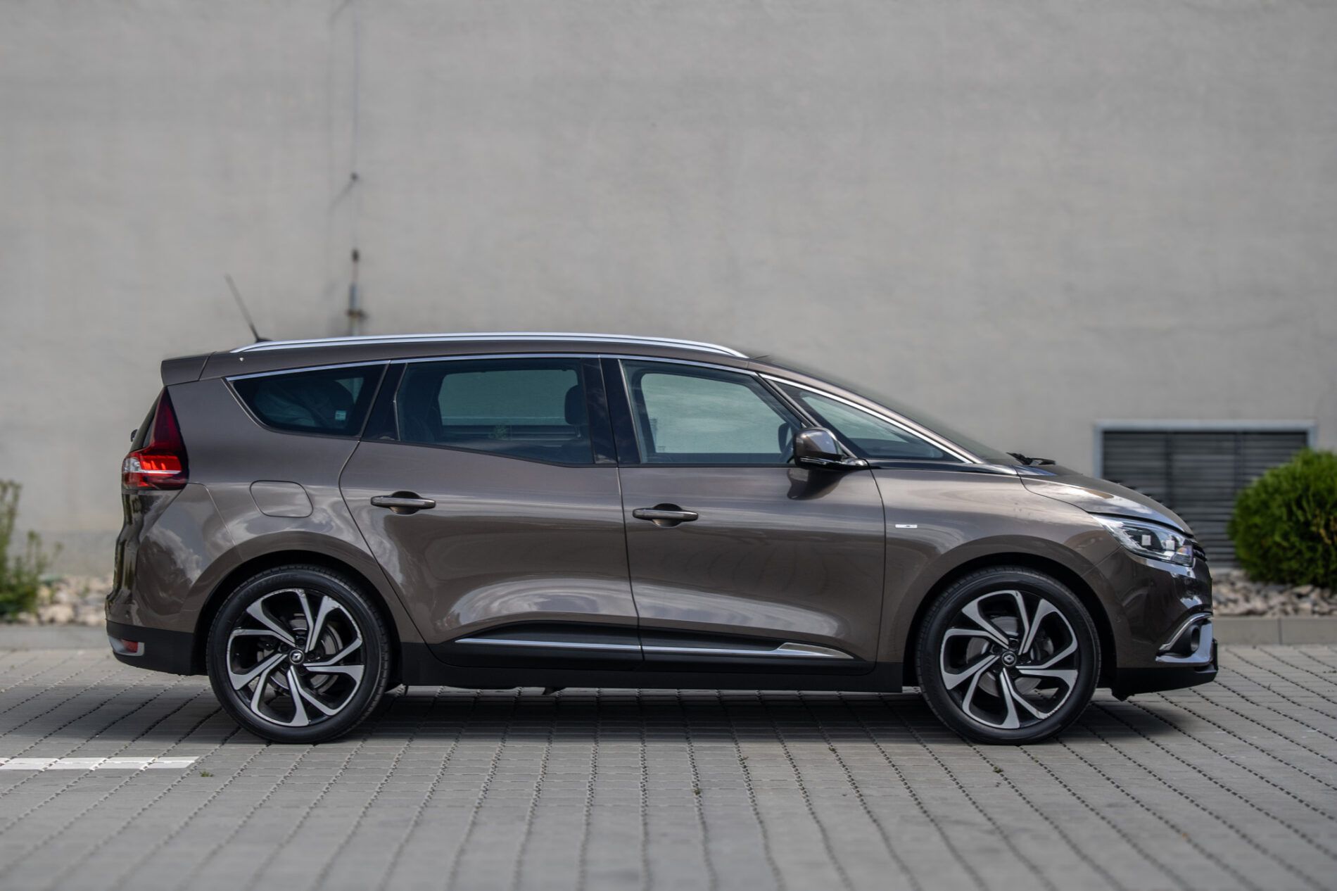 Renault Grand Scénic - fotka 4