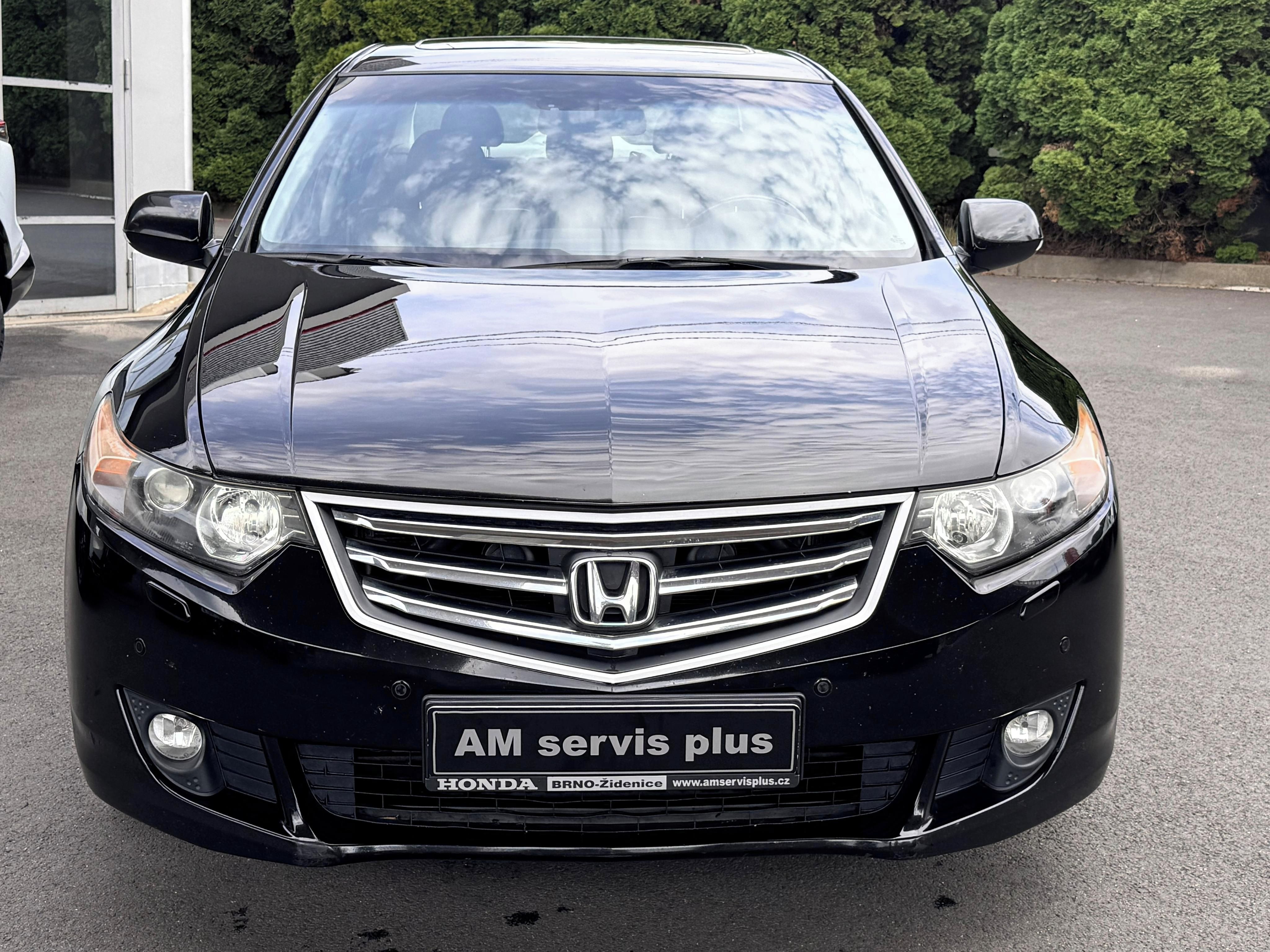 Honda Accord, 2.0i-VTEC Executive AT - fotka 3