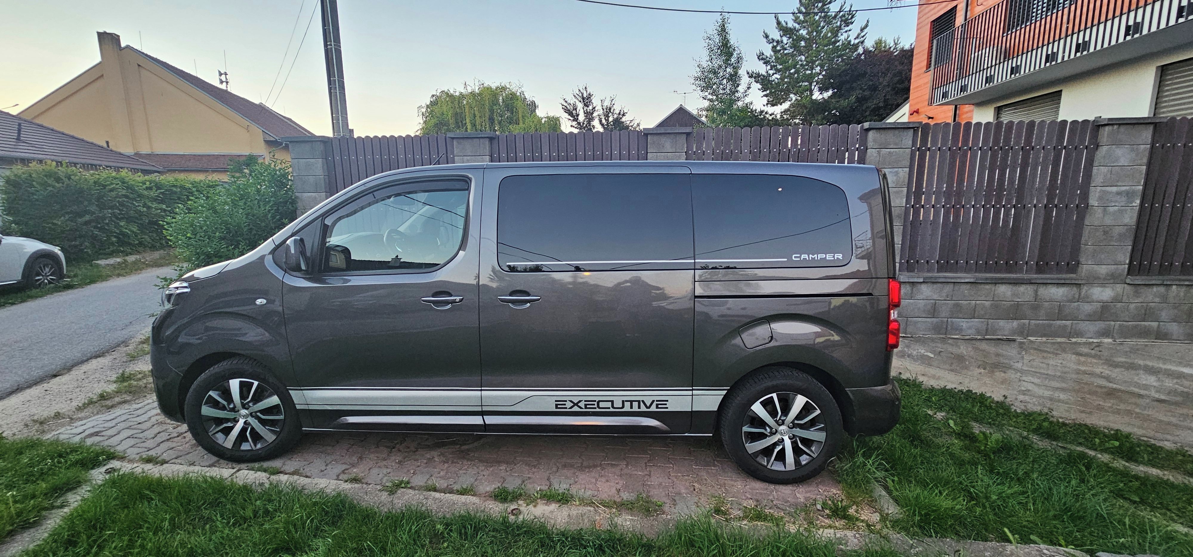 Toyota Proace, VIP Camper, první majitel - fotka 2