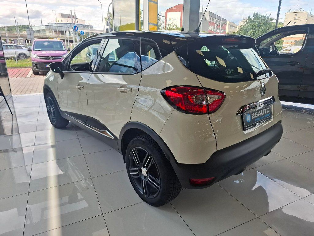 Renault Captur, 1.2TCE 87KW 2017 - fotka 4