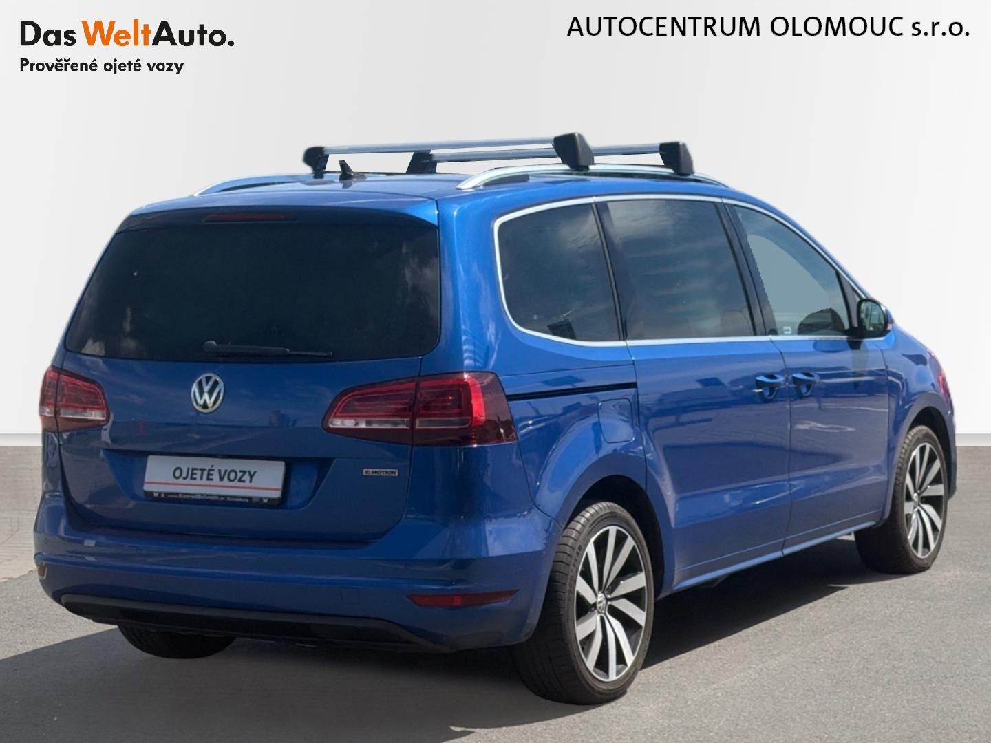 Volkswagen Sharan, 2.0 TDI 7DSG 4MOTION Highline - fotka 2