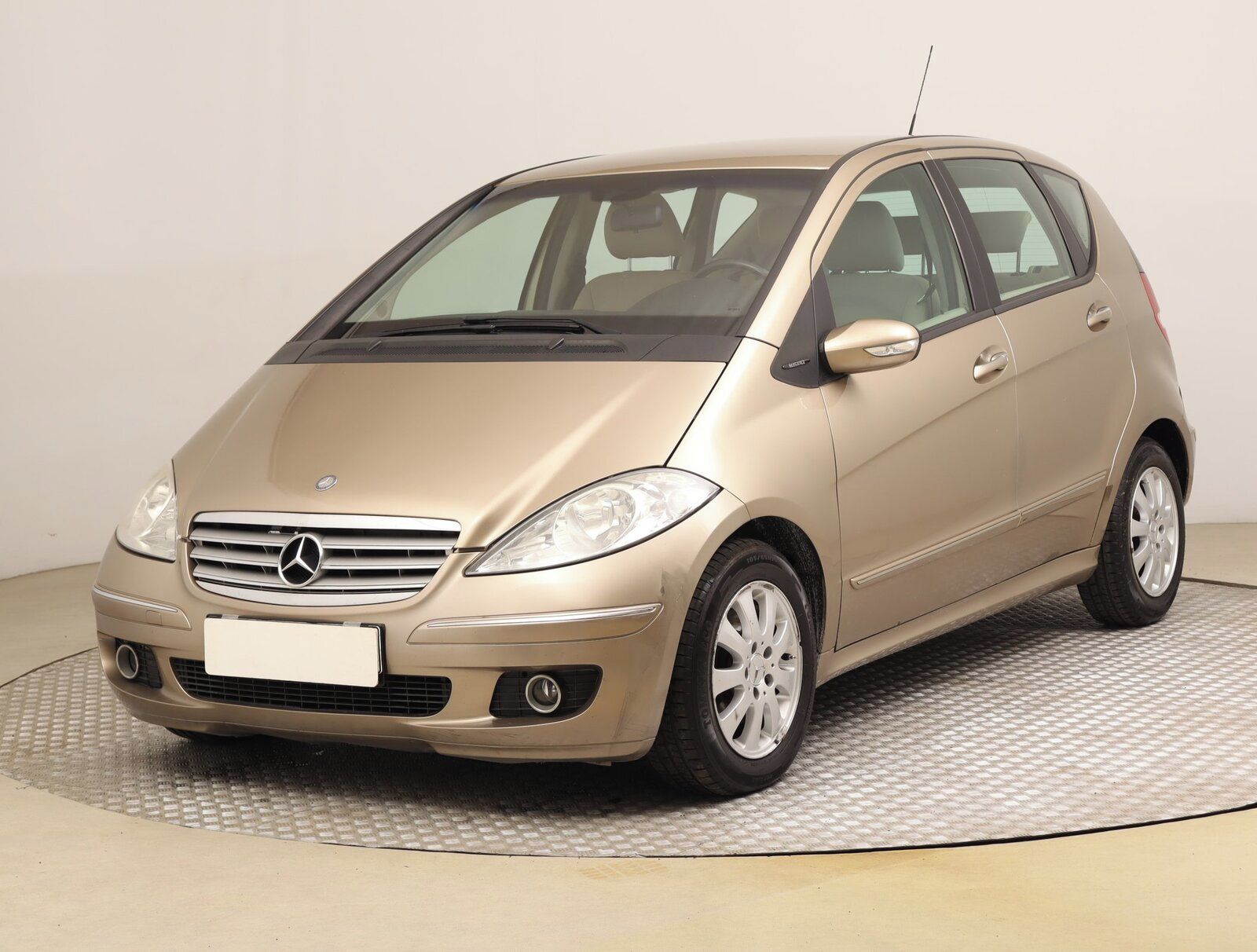 Mercedes-Benz Třídy A, 170, Klima, za dobrou cenu - fotka 2