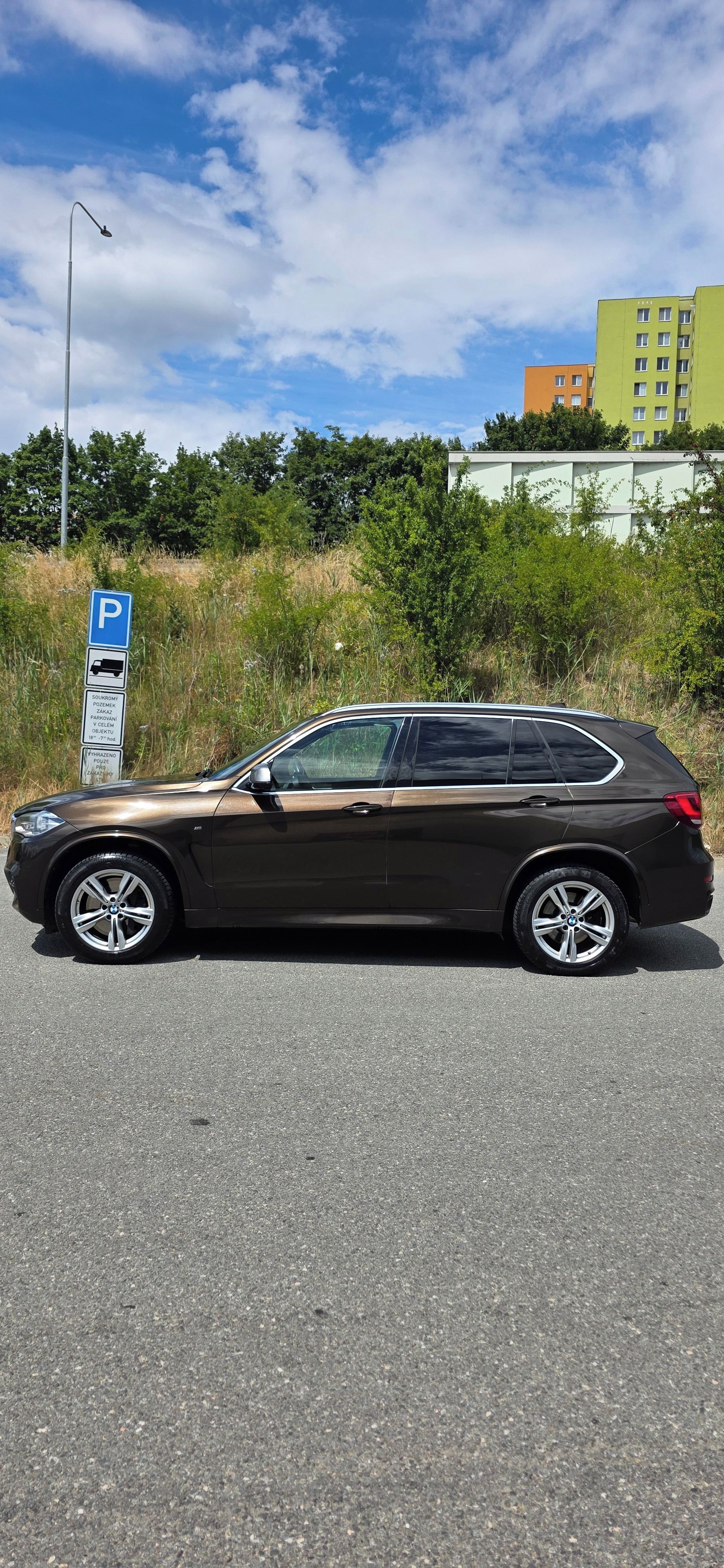 BMW X5 - fotka 4