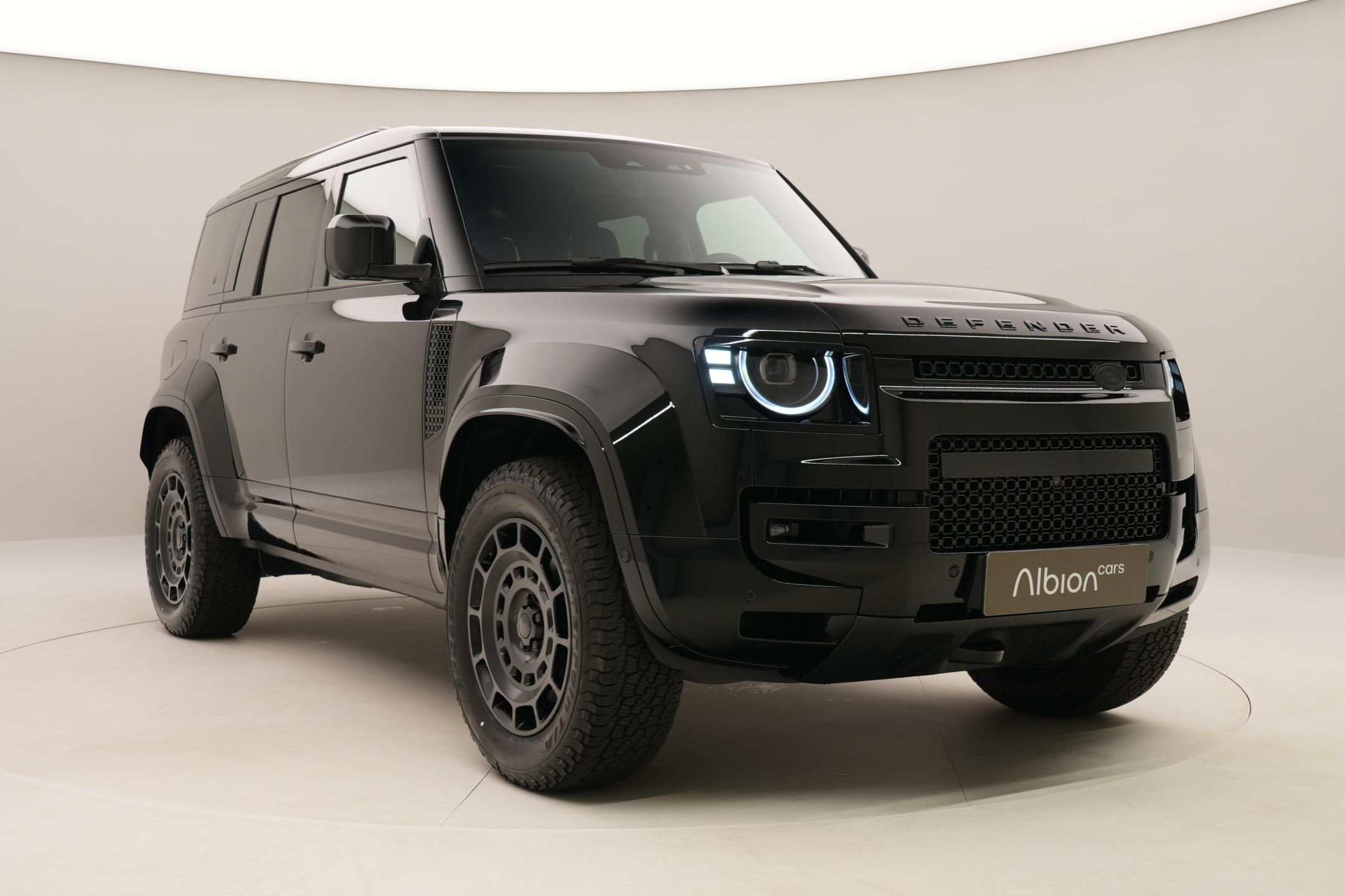 Land Rover Defender, OCTA BLACK AWD AUT - fotka 3