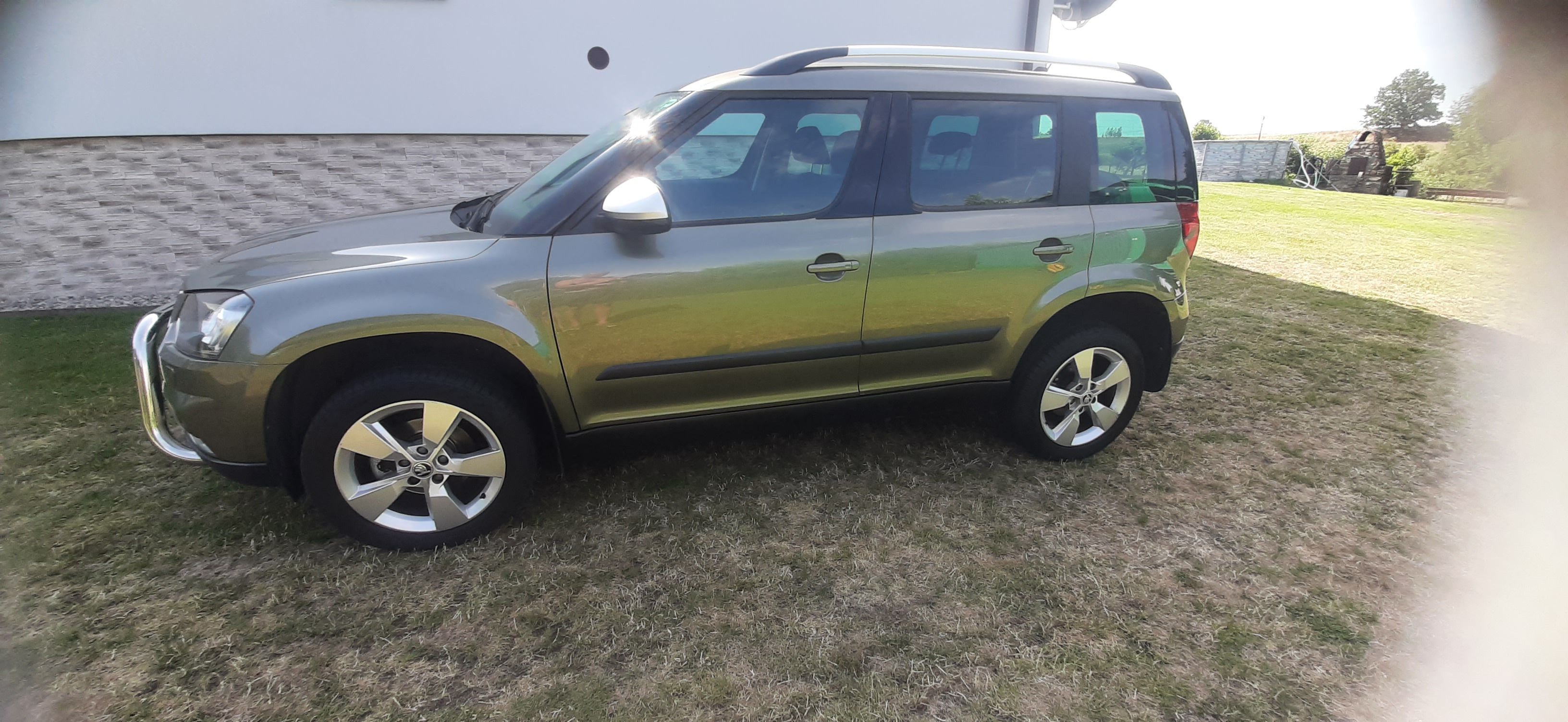 Škoda Yeti, Outdoor, původ CZ, nehavarován - fotka 4