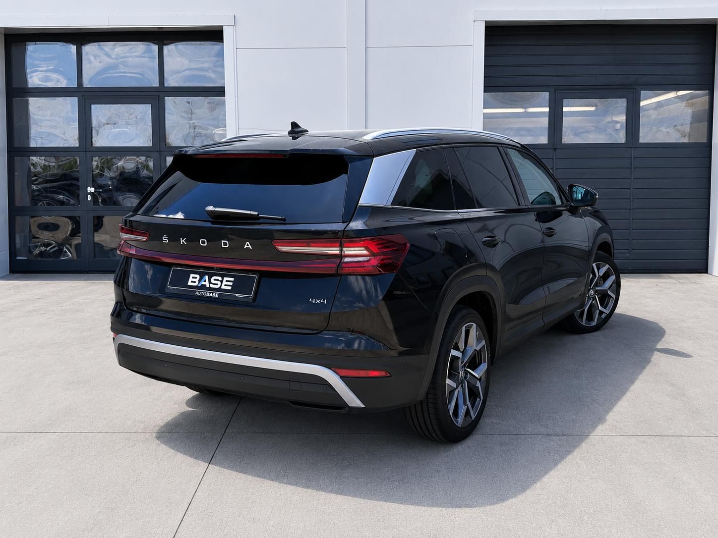 Škoda Kodiaq, 20TDI 142kw DSG 4X4 Exclusive - fotka 5