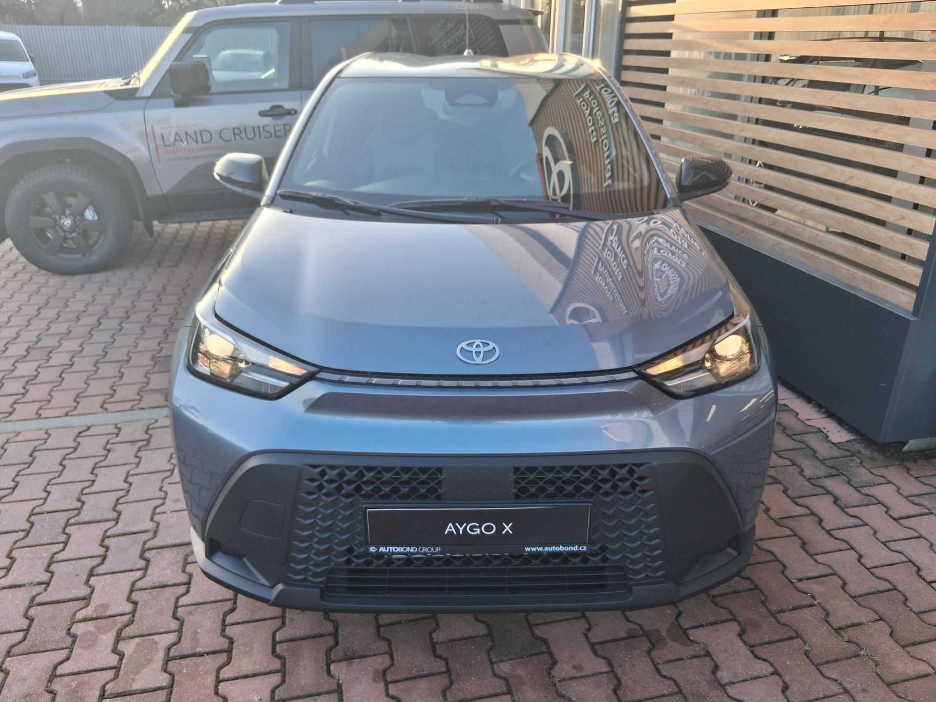 Toyota Aygo, 1,5 HEV 116K COMFORT - fotka 2