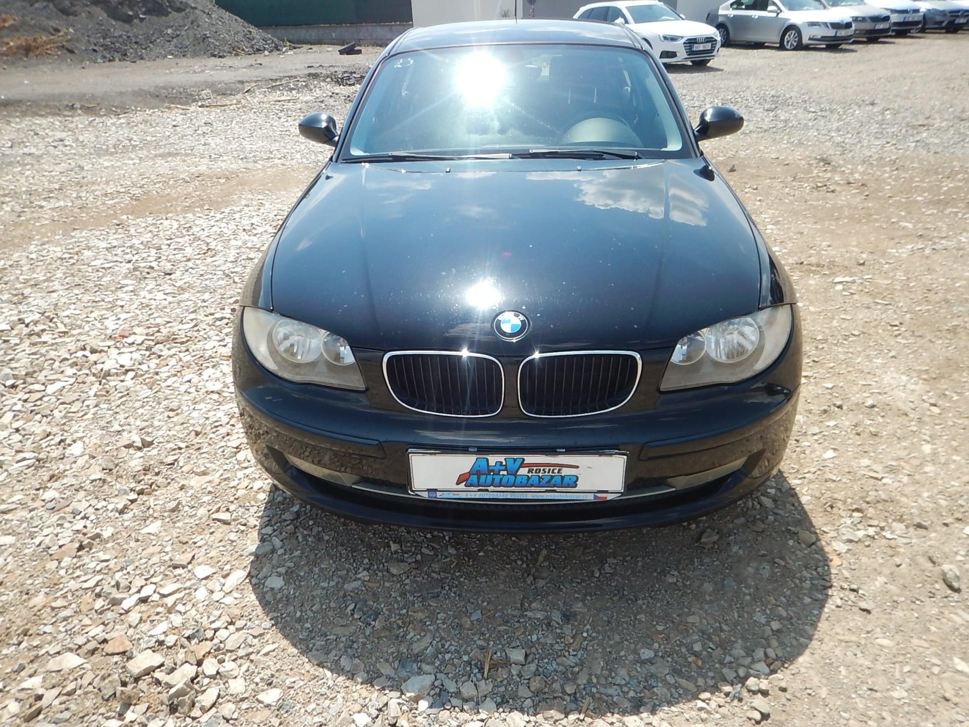 BMW Řada 1, 116i, KLIMA, SERVISKA - fotka 3