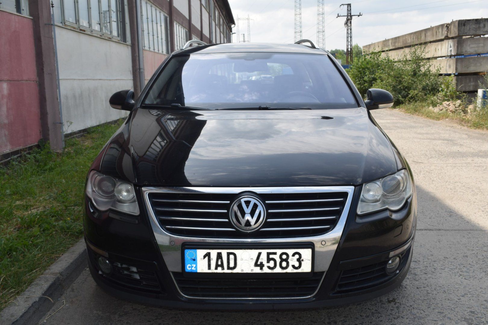 Volkswagen Passat, 2,0TDi, výbava HIGH LINE - fotka 2
