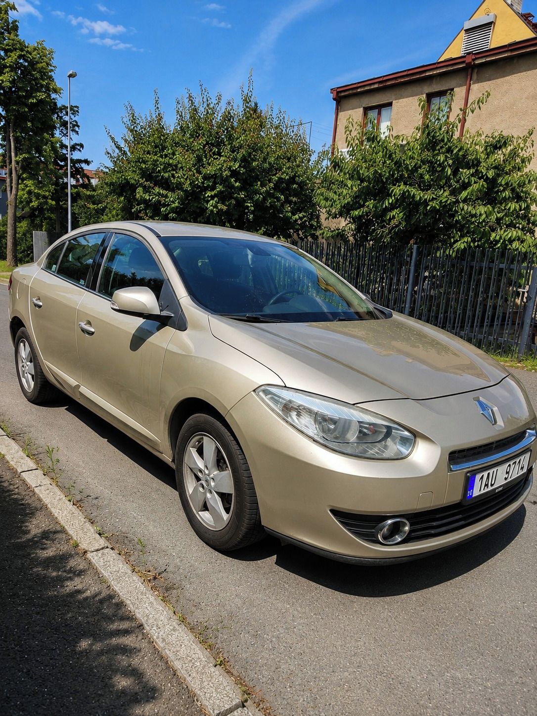 Renault Fluence, 1.6 16V, 81 kW - aut.klima
