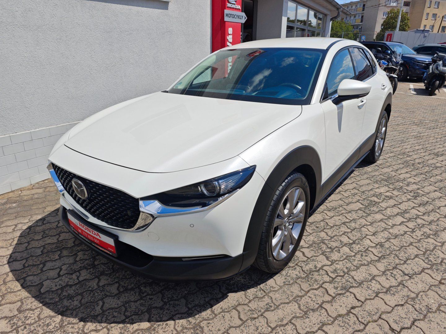 Mazda CX-30, 2.0 Skyactiv Selection 360°Kam - fotka 3