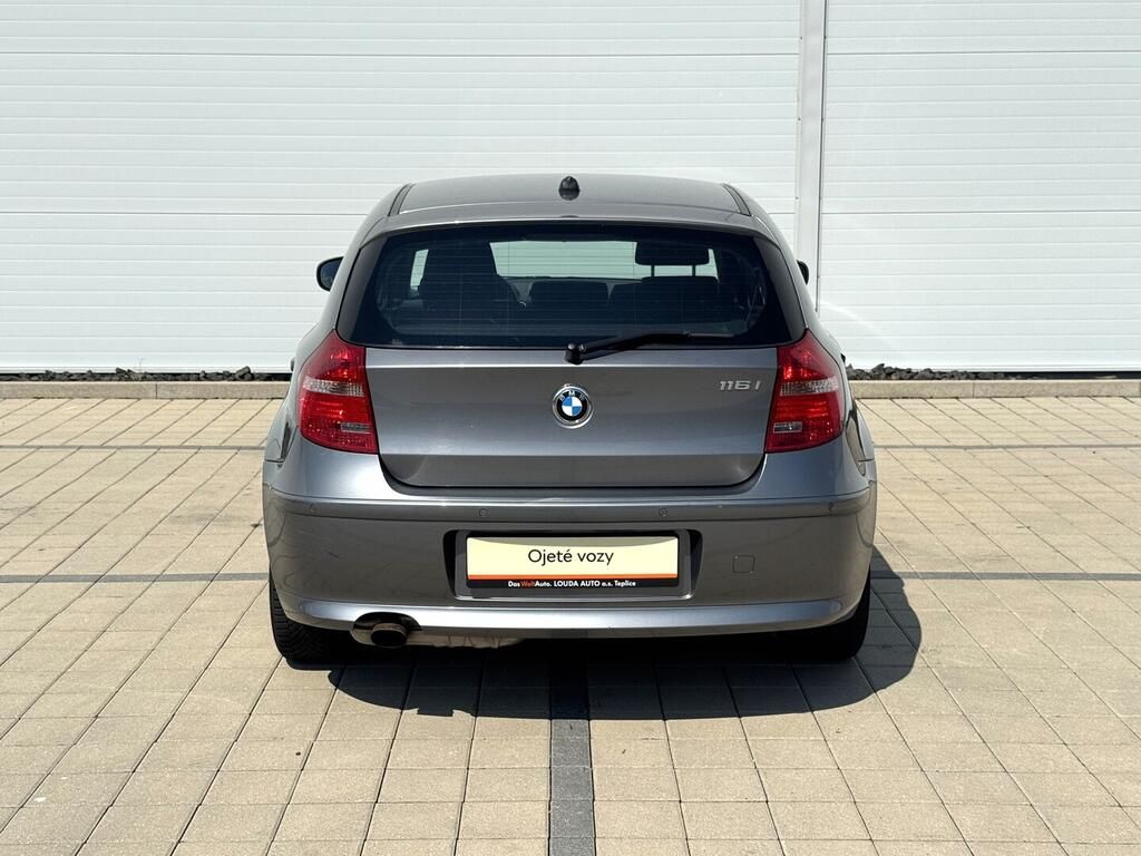 BMW Řada 1, 2.0 i 90 kW - fotka 6