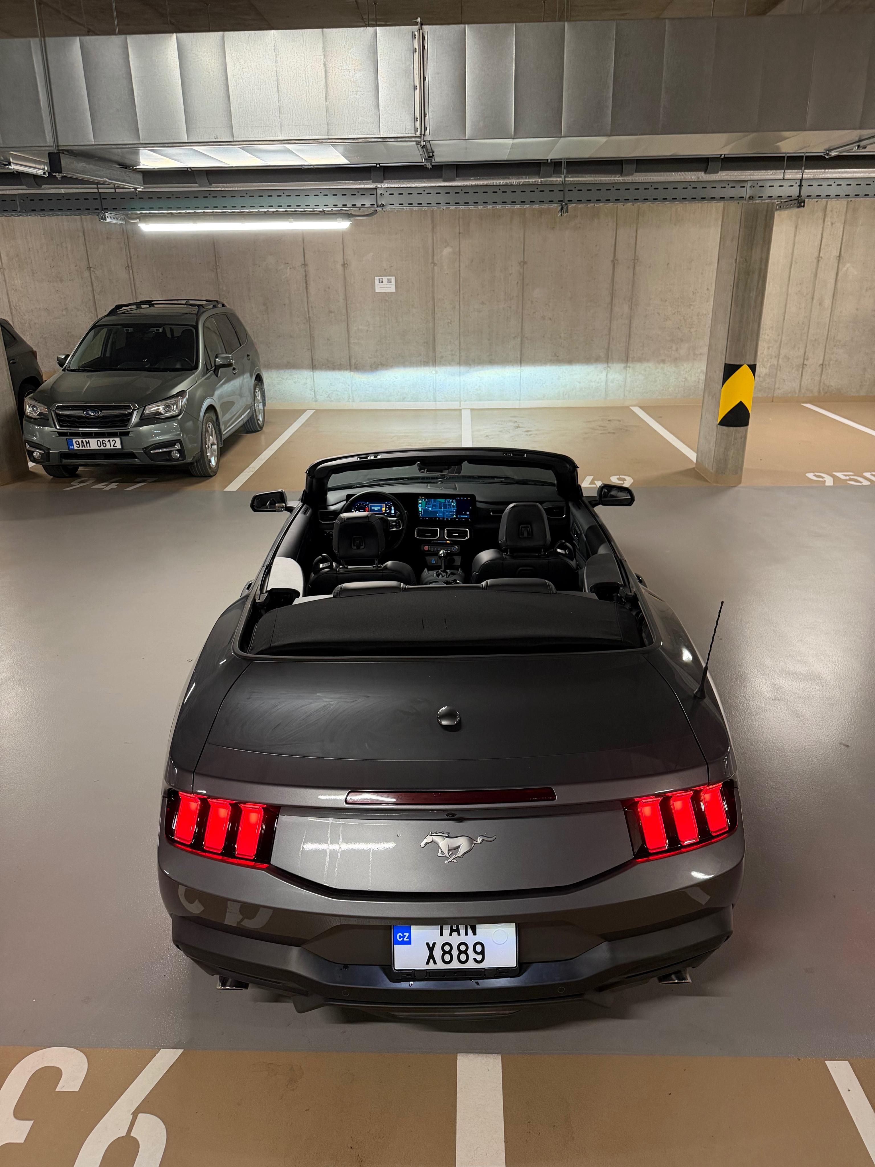 Ford Mustang, Premium, Bang & Olufsen - fotka 6