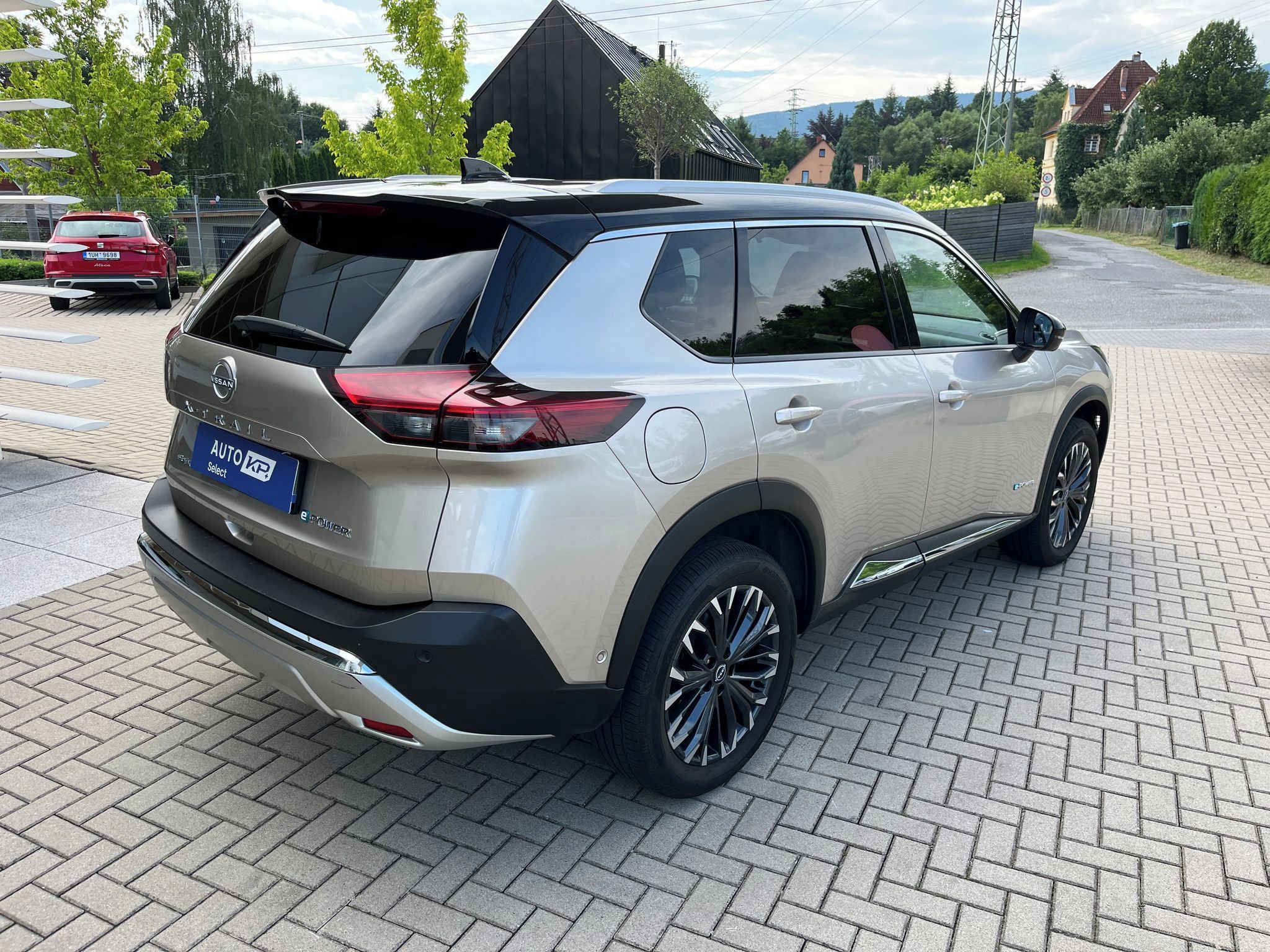 Nissan X-Trail, e-Power 213k e-4orce 4x4 Tekna - fotka 6