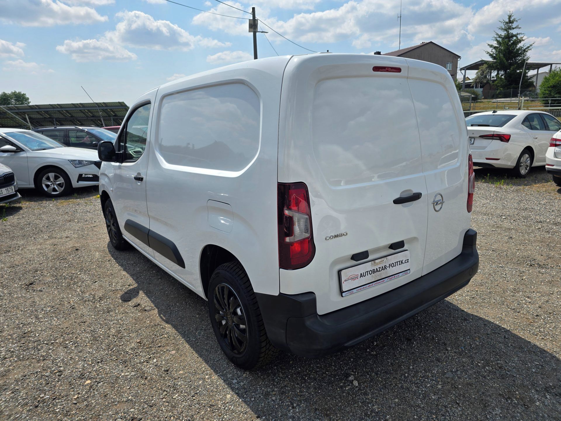 Opel Combo, 1.2 Turbo 81KW L1H1 - fotka 5