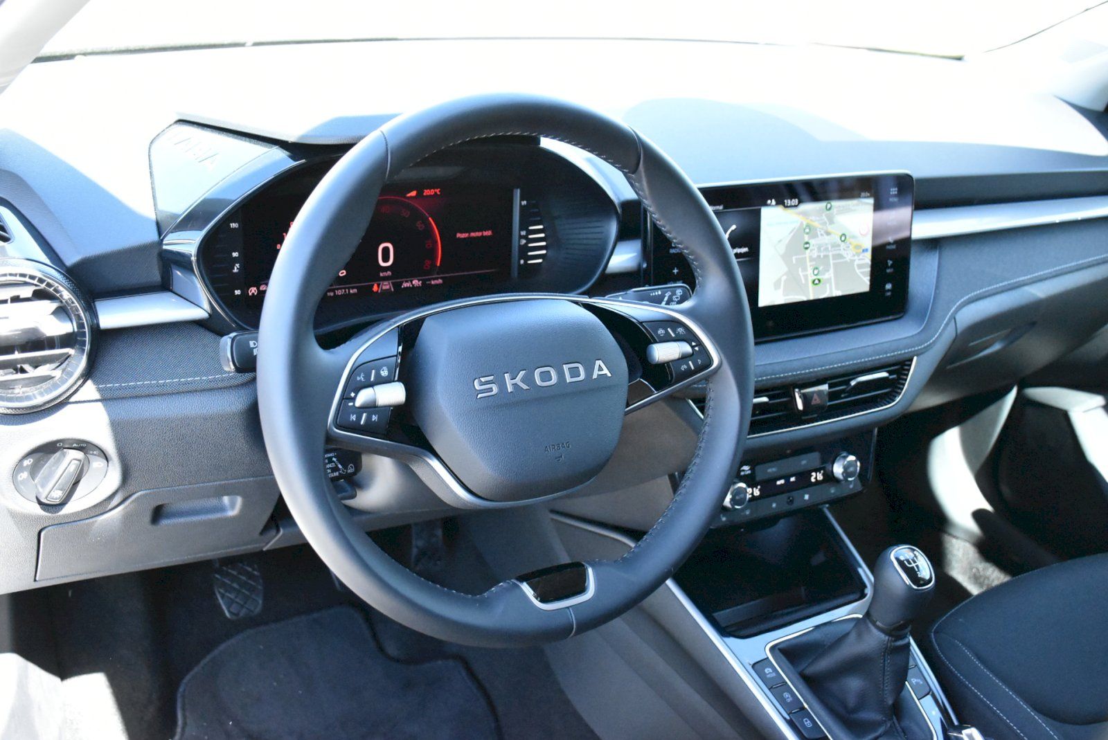 Škoda Fabia, Top Selection 1.0 TSI 85kW - fotka 6