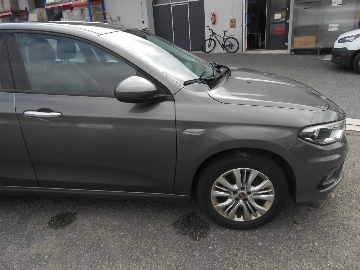 Fiat Tipo, 1,4 i 70Kw CZ - fotka 4