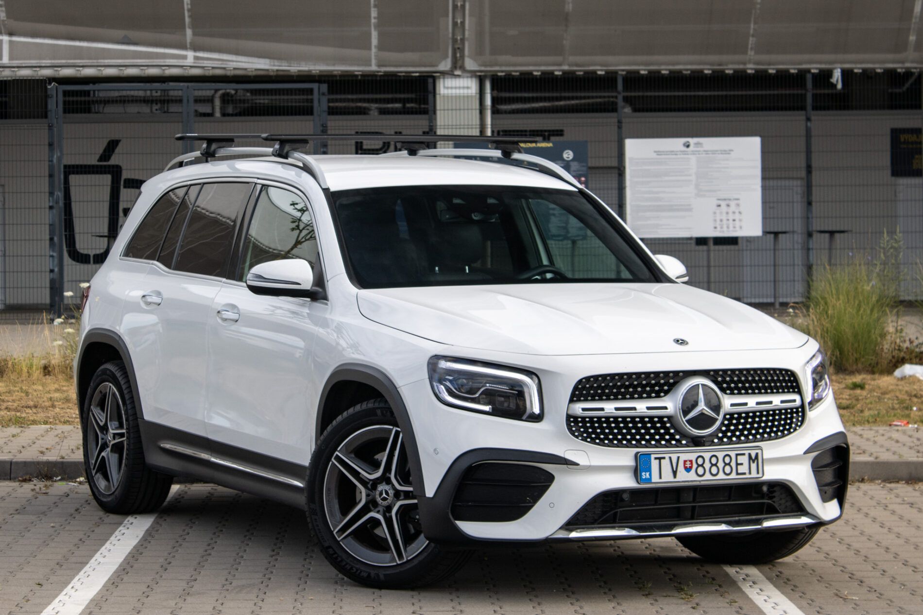 Mercedes-Benz GLB - fotka 3